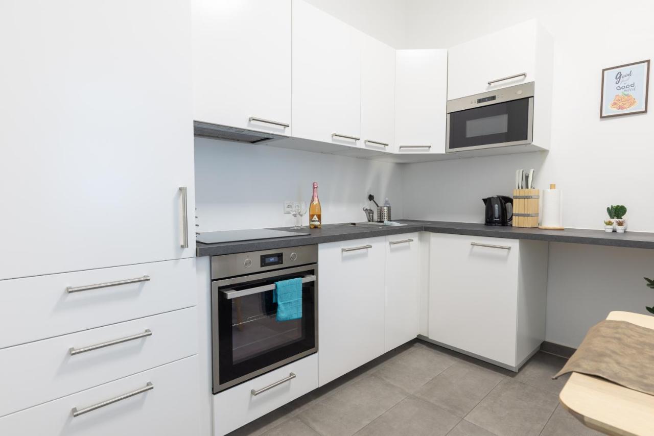 Yeshello Vienna Central Station Apartment Eksteriør billede